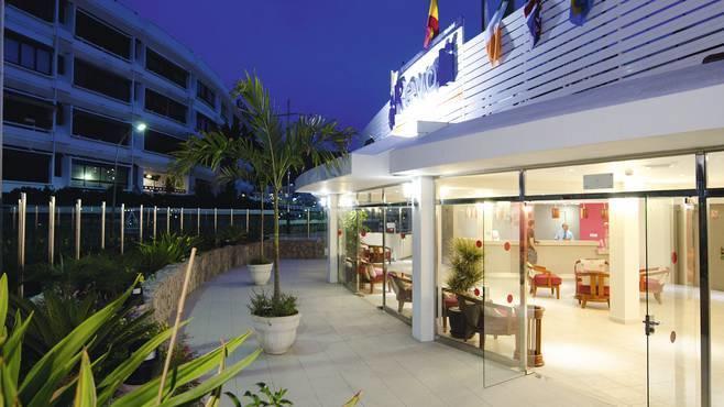 Grupotel Revoli Puerto Rico  Exteriér fotografie